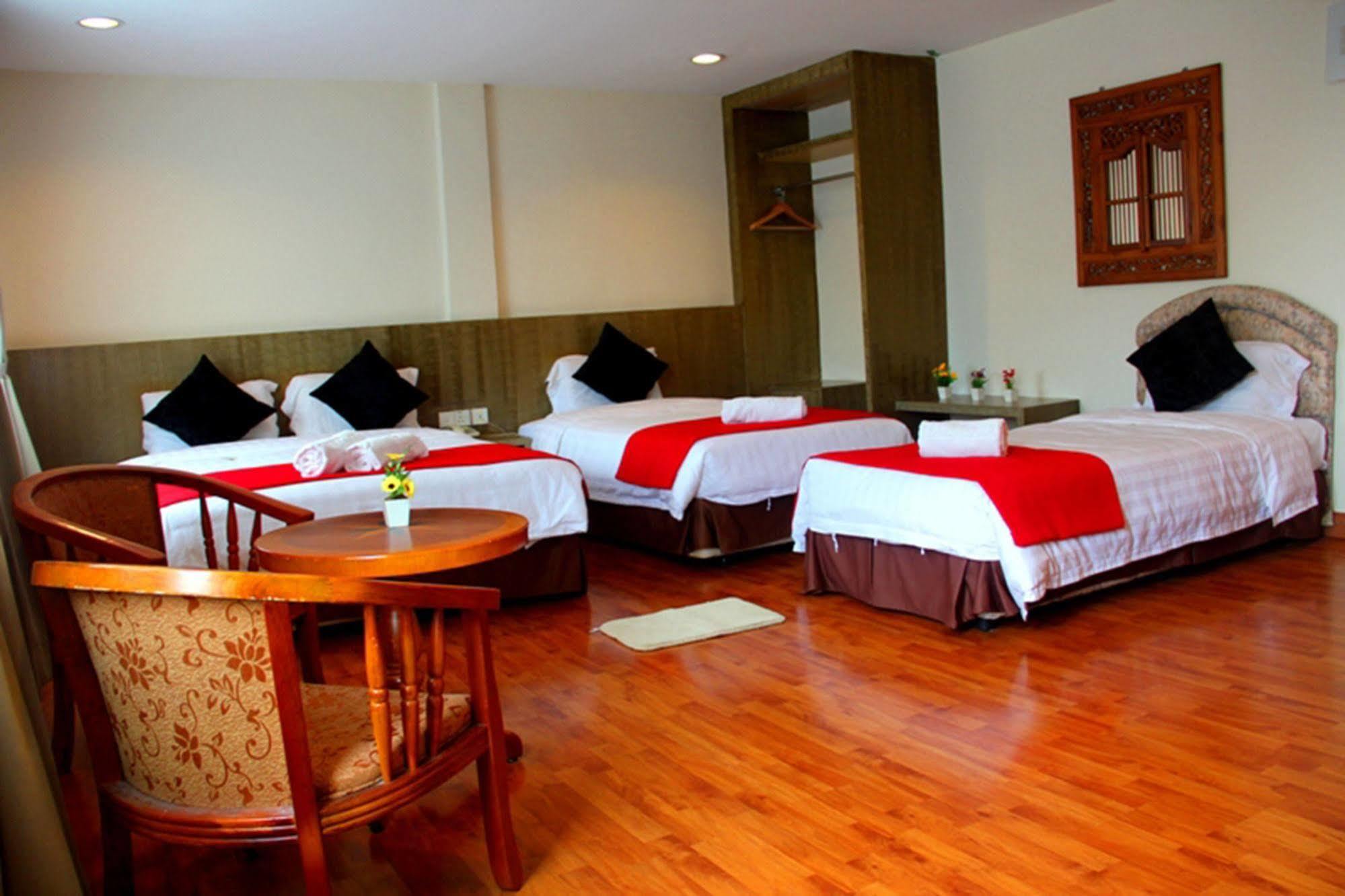 906 Hotel Melaka Raya Kültér fotó